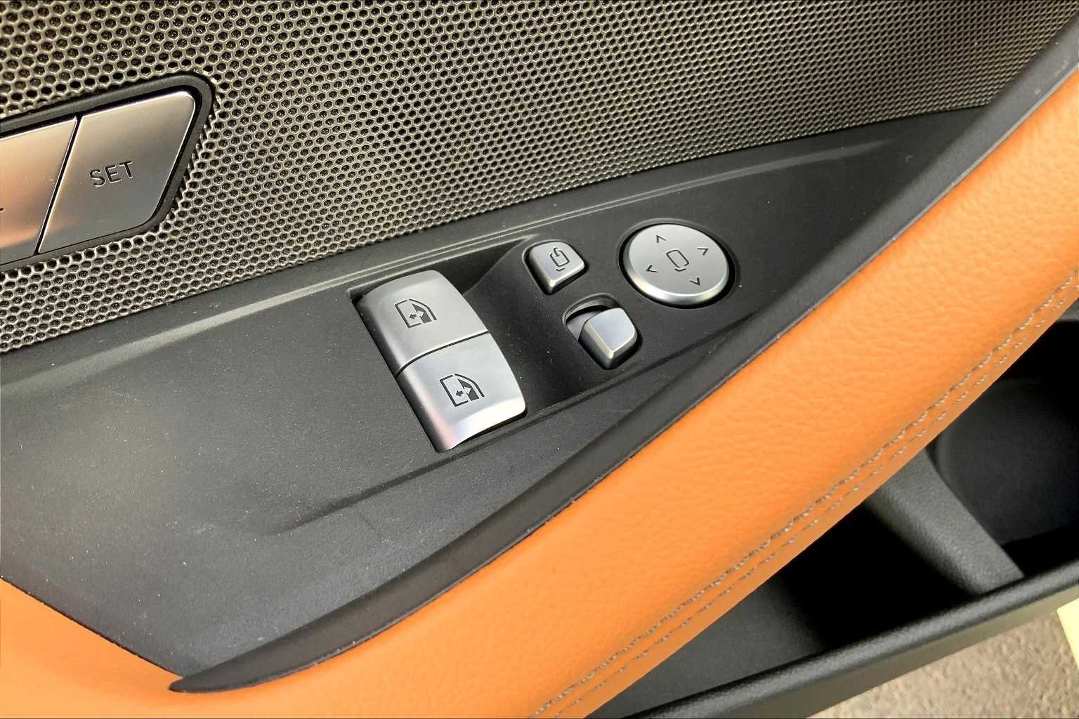 2026 BMW 4 Series M440i - Photo 16