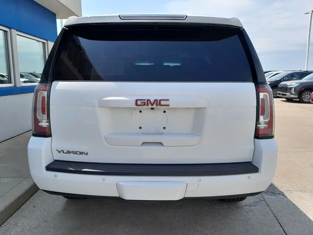 Used 2018 White GMC SLT image 6