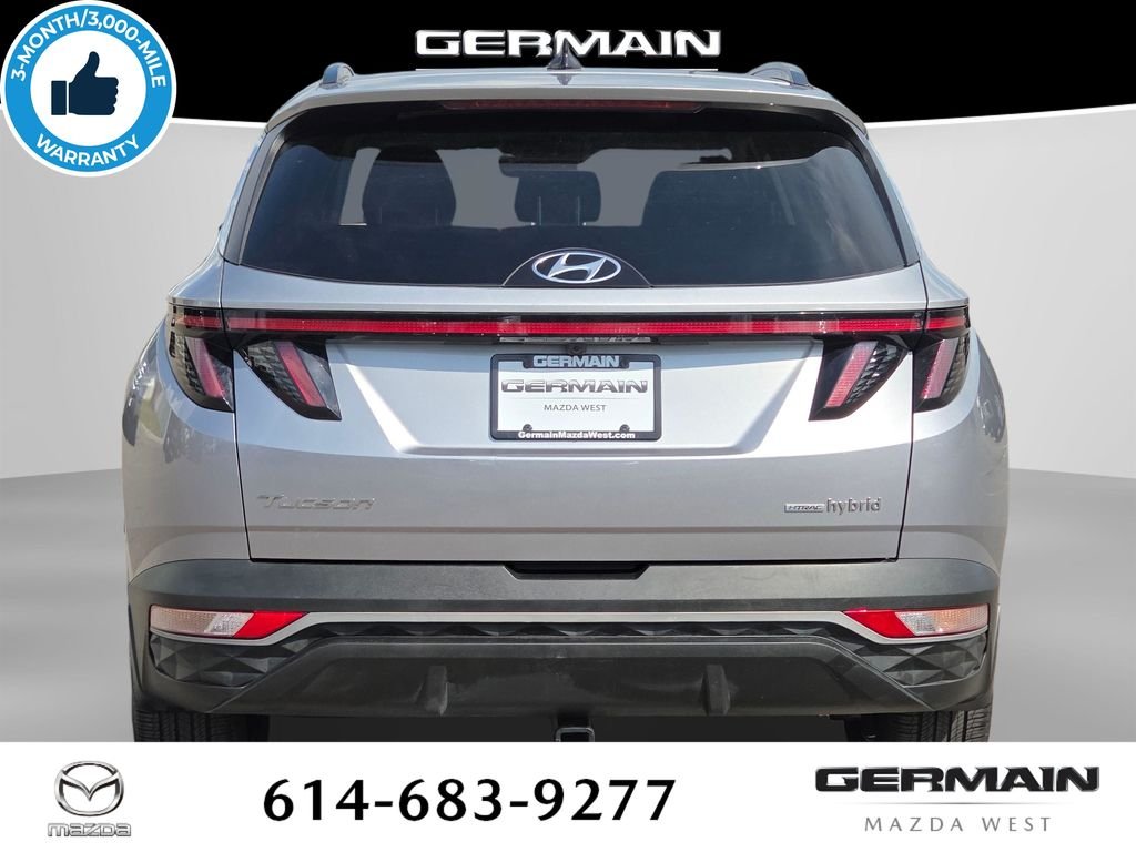 Used 2022 Silver Hyundai SEL Convenience image 10