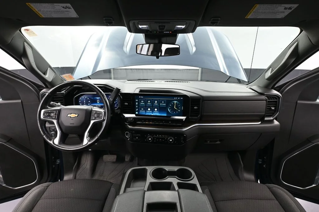 2022 Chevrolet Silverado 1500 LT - Photo 30