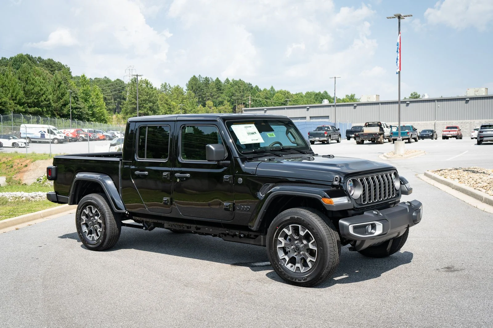 New 2026 Black Clear-Coat Exterior Paint Jeep Sahara image 12