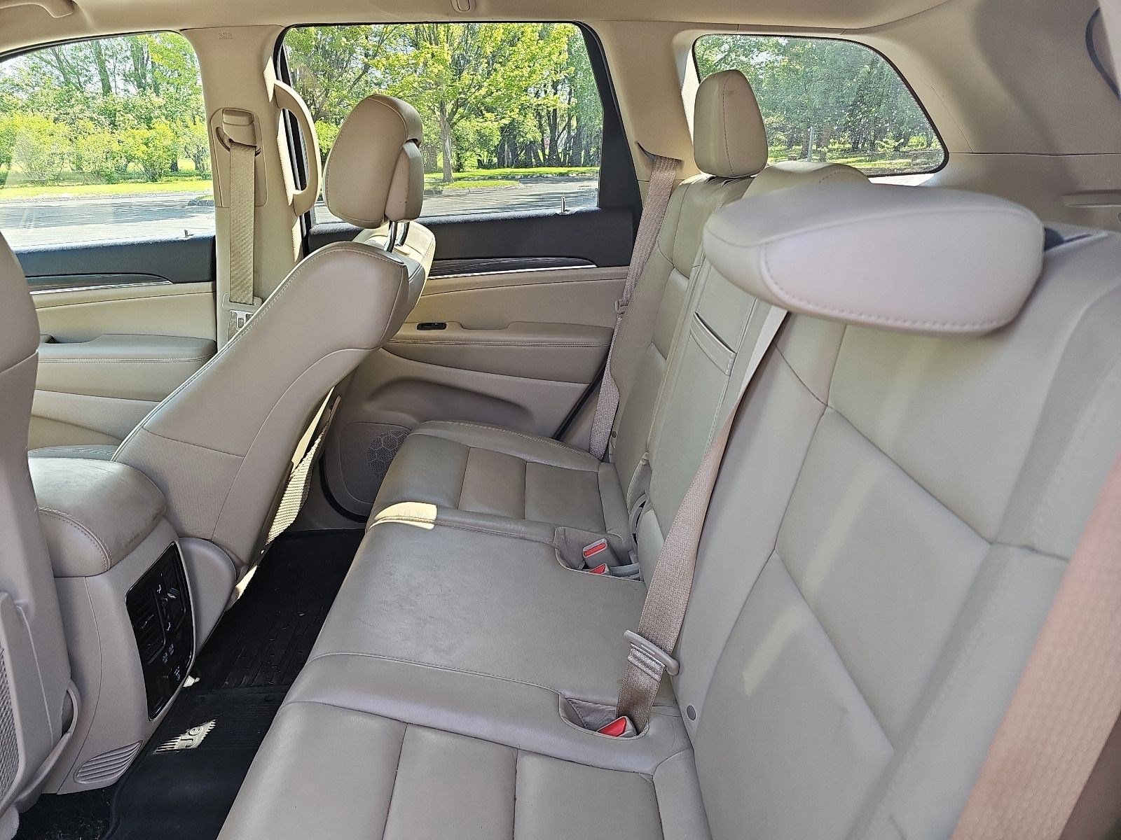 Used 2021 Bright White Clearcoat Jeep Limited image 16