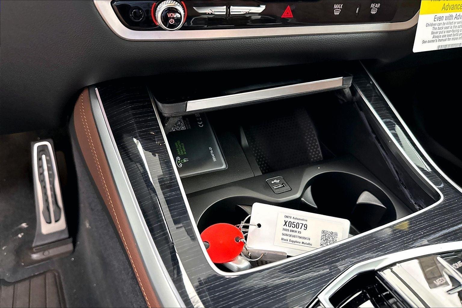 New 2026 Black Sapphire Metallic BMW xDrive50e image 21