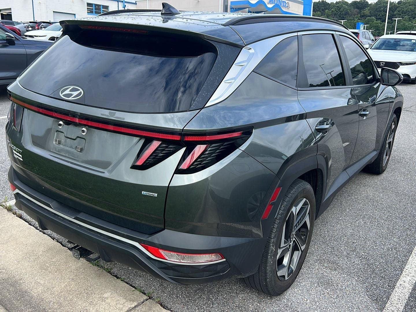 Used 2023 Amazon Gray Hyundai SEL image 5