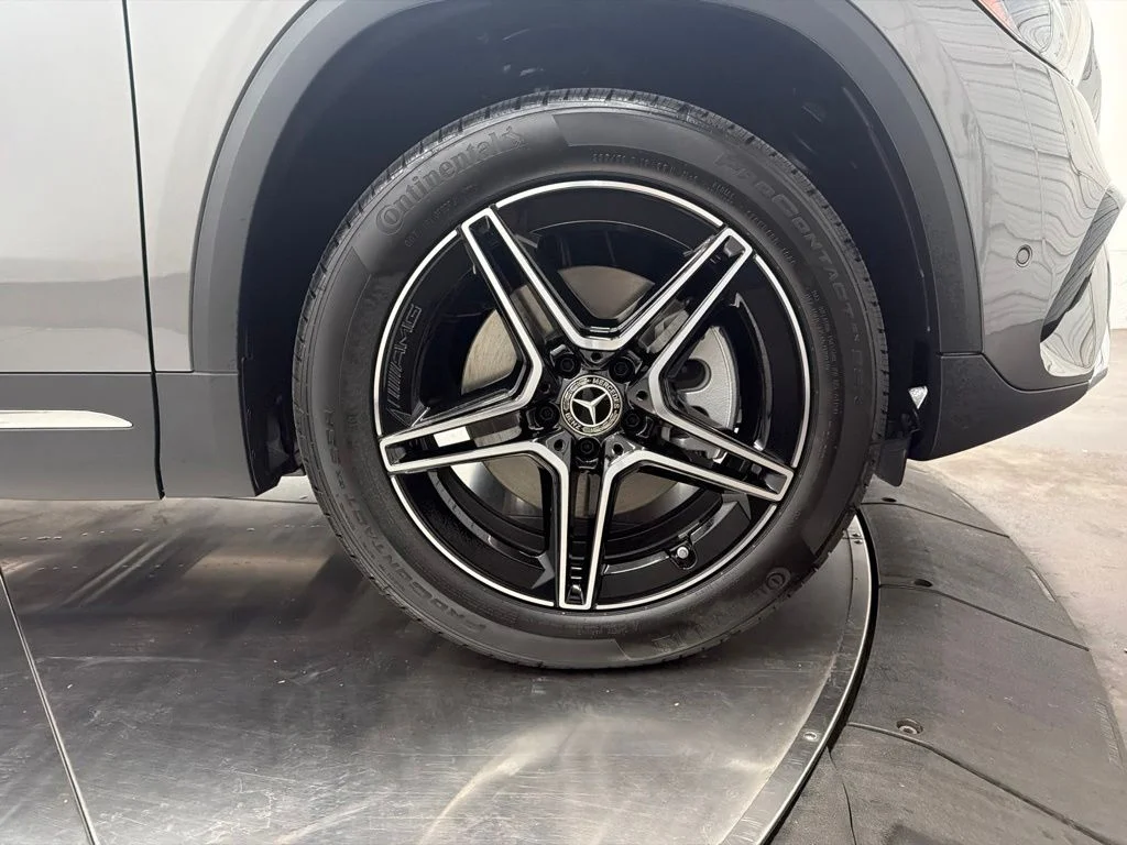New 2026 Gray Mercedes-Benz GLA 250 image 9