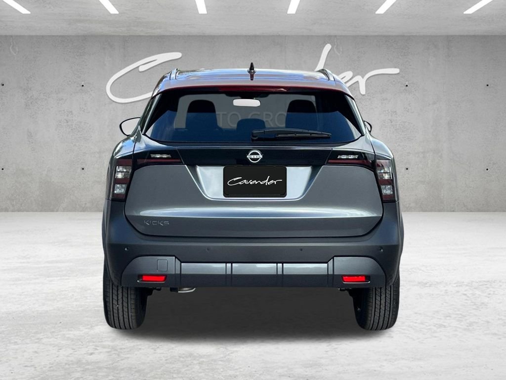 New 2026 Gun Metallic / Scarlet Ember Tintcoat Two-tone Nissan SV image 16
