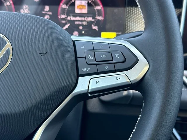 New 2026 Platinum Gray Metallic Volkswagen 2.0T SE image 37