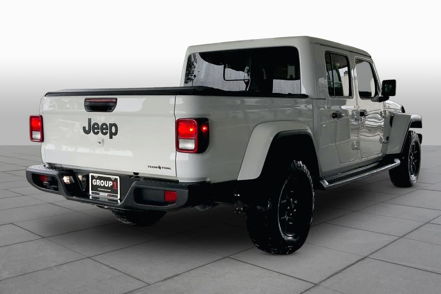 Used 2024 Bright White Clearcoat Jeep Texas Trail image 13