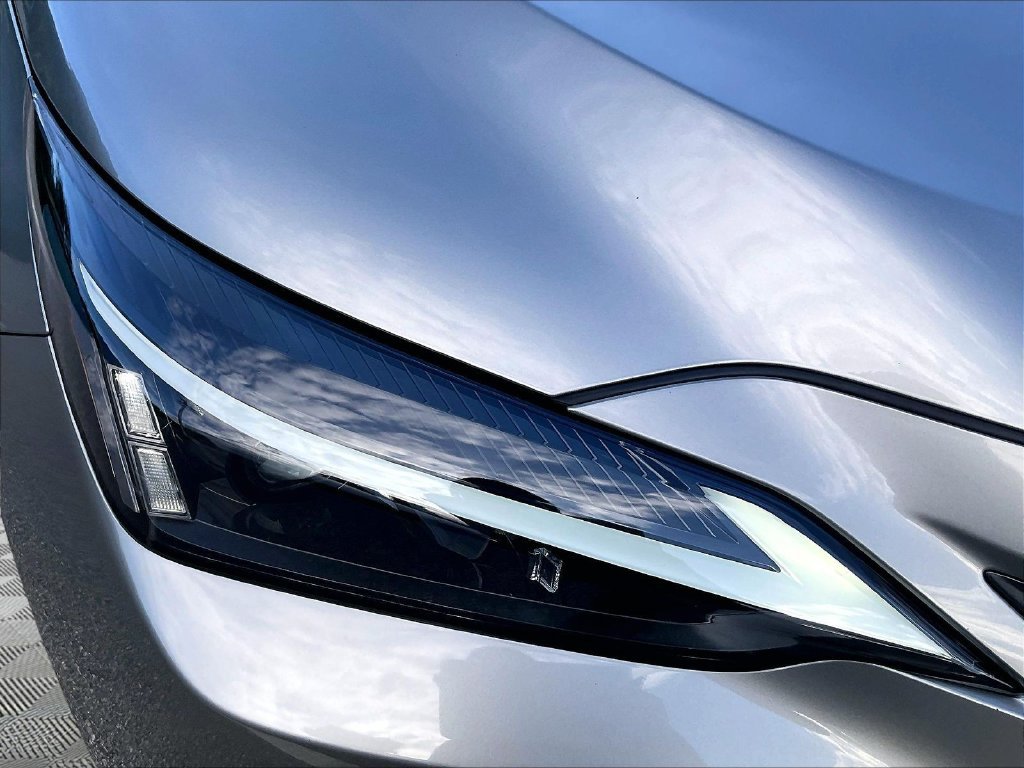 Used 2024 Silver Lexus 350 Premium image 32