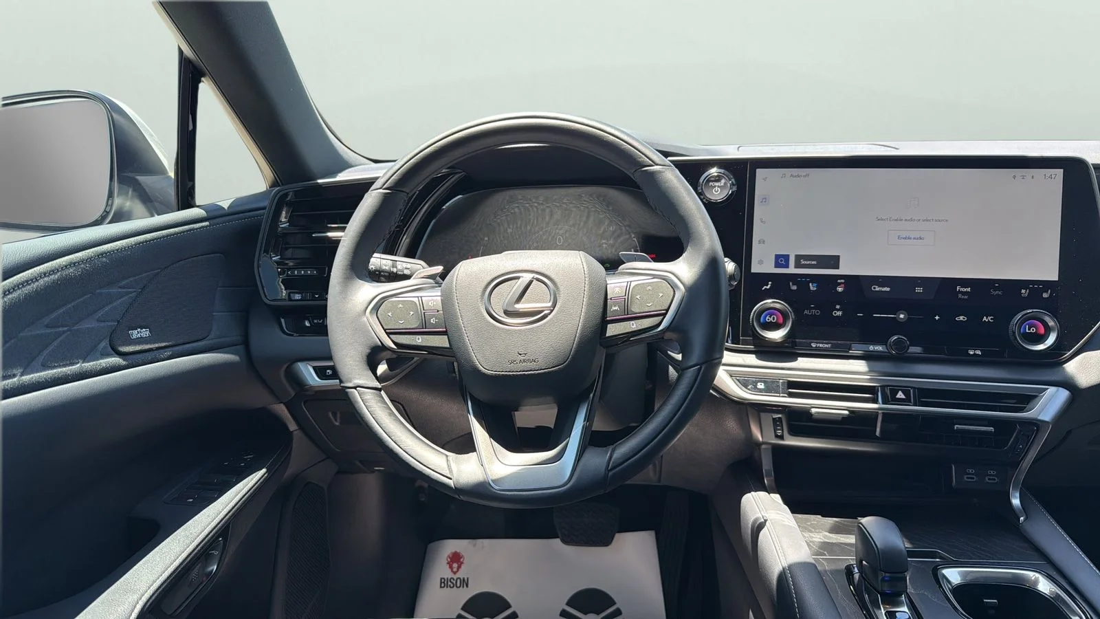 Used 2024 White Lexus 350h Luxury image 12