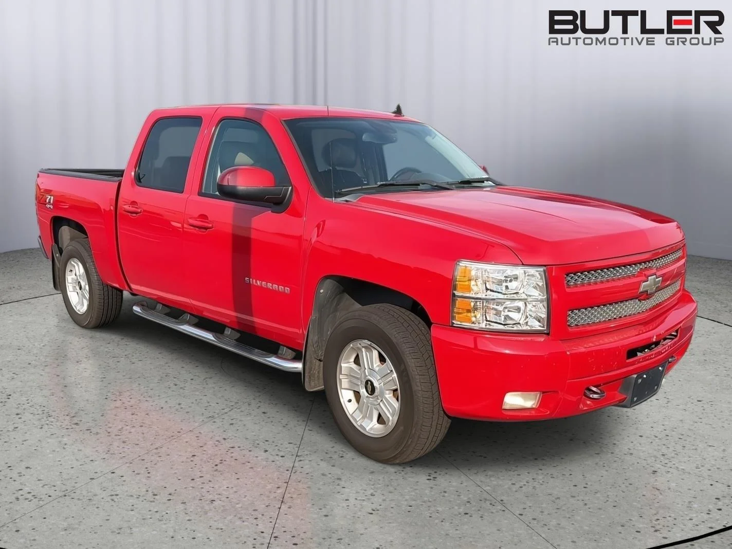 Used 2011 Victory Red Chevrolet LTZ image 5