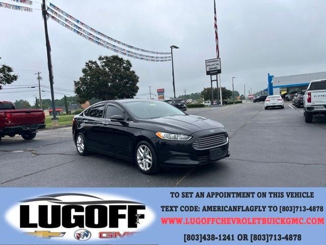 Used 2016 Black Ford SE image 1