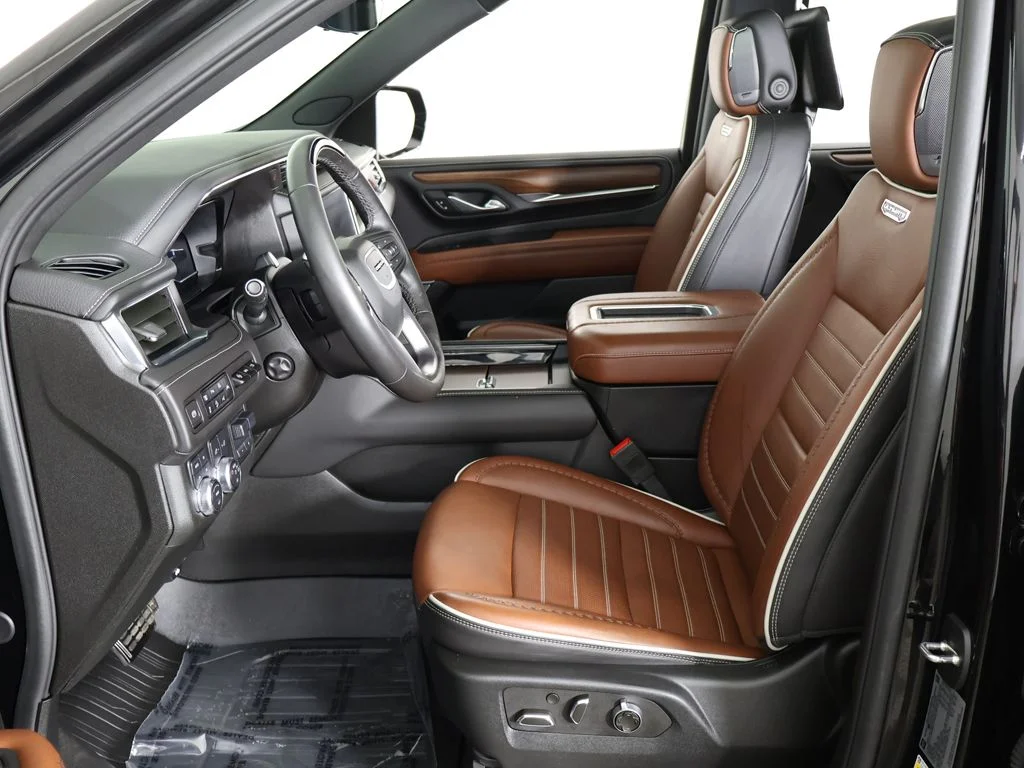 Used 2024 Onyx Black GMC Denali Ultimate image 37