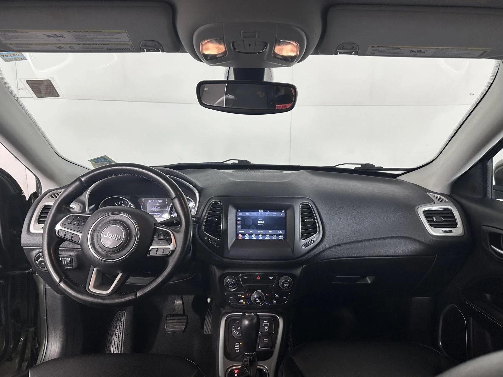 Used 2020 Olive Green Pearlcoat Jeep Latitude image 30