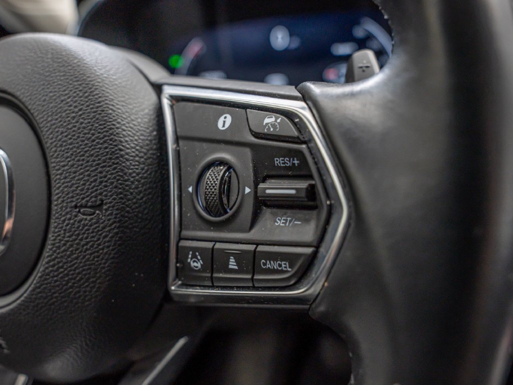 Used 2024 Liquid Carbon Metallic Acura Technology image 32