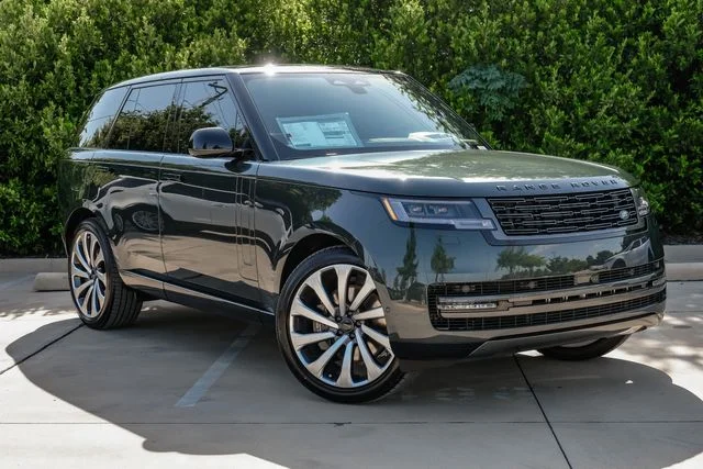 New 2026  Land Rover SE image 7