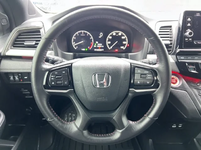Certified Used 2025 Crystal Black Pearl Honda Sport-L image 19