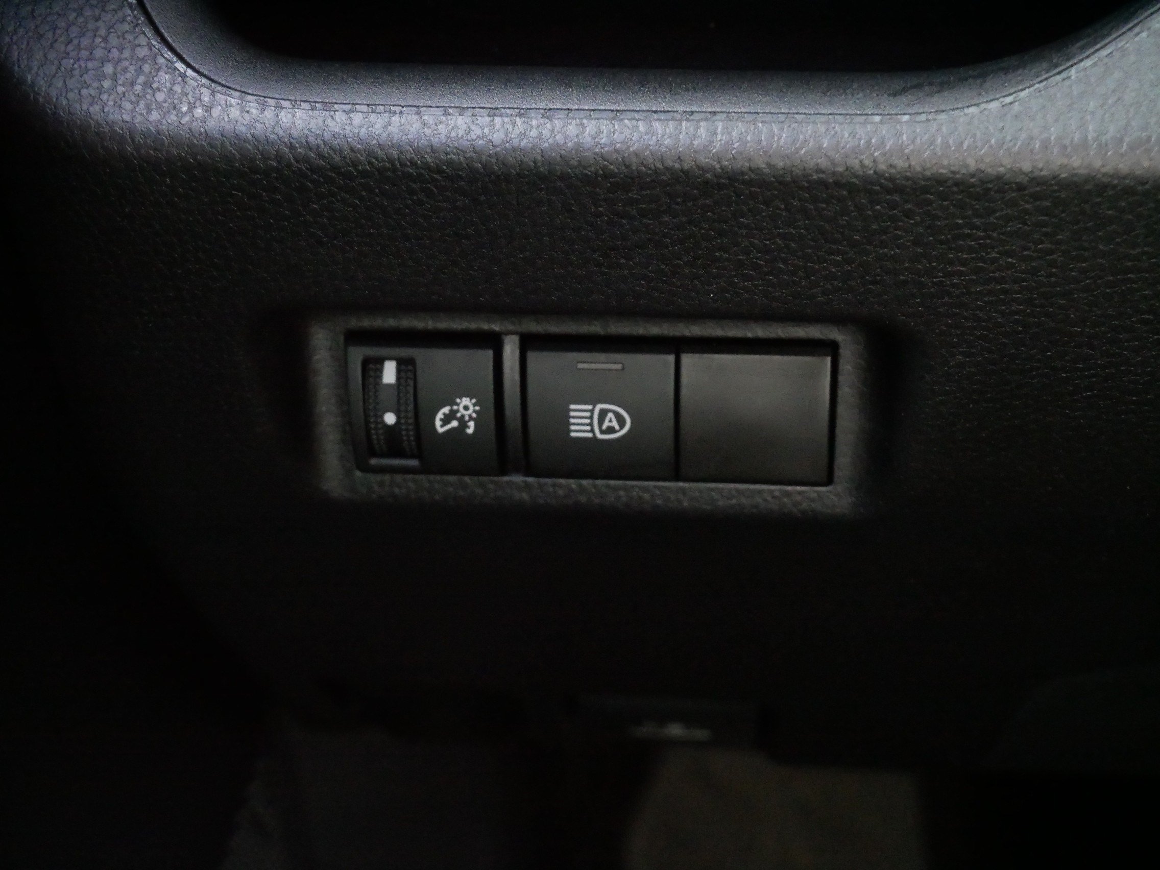 Certified Used 2025 Silver Sky Metallic Toyota XLE image 27
