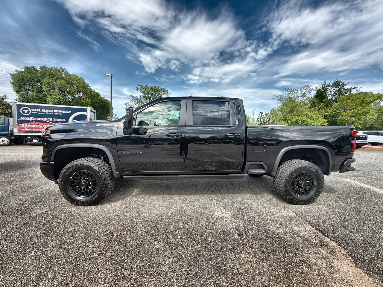 2026 Chevrolet Silverado 2500 HD ZR2 - Photo 5