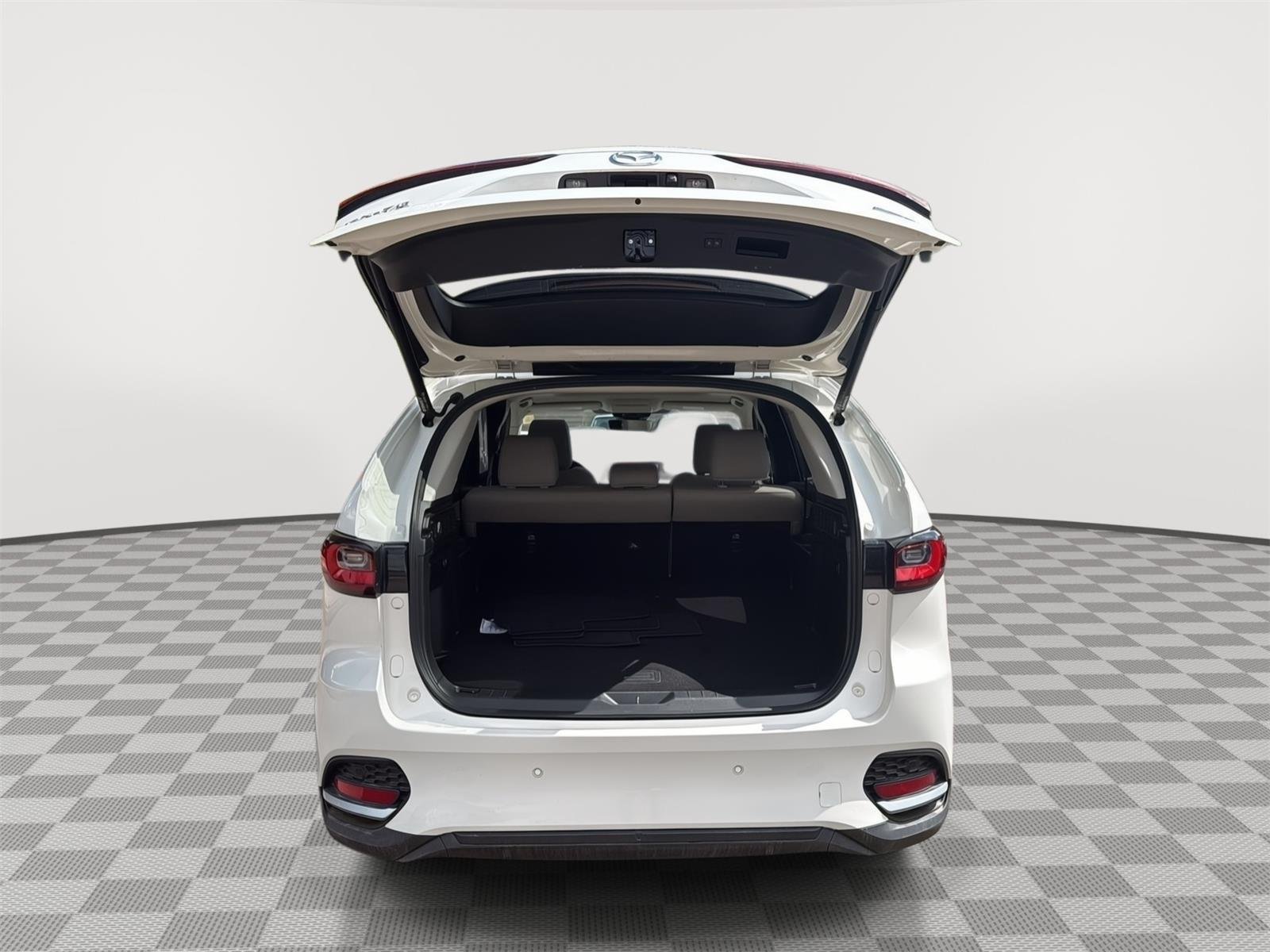 Used 2025 Rhodium White Premium Mazda 3.3 Turbo Premium Package image 30