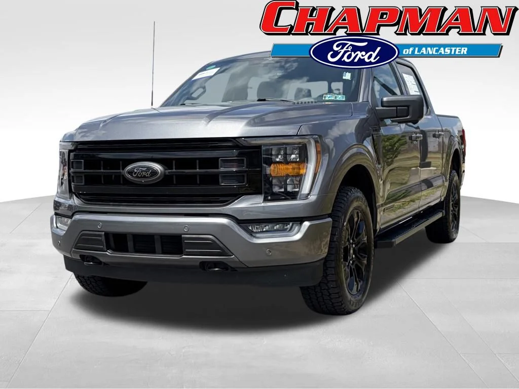 Certified Used 2023 Gray Metallic Ford XLT image 3