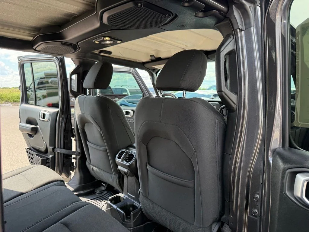 Used 2019 Gray Jeep Unlimited Sport S image 20