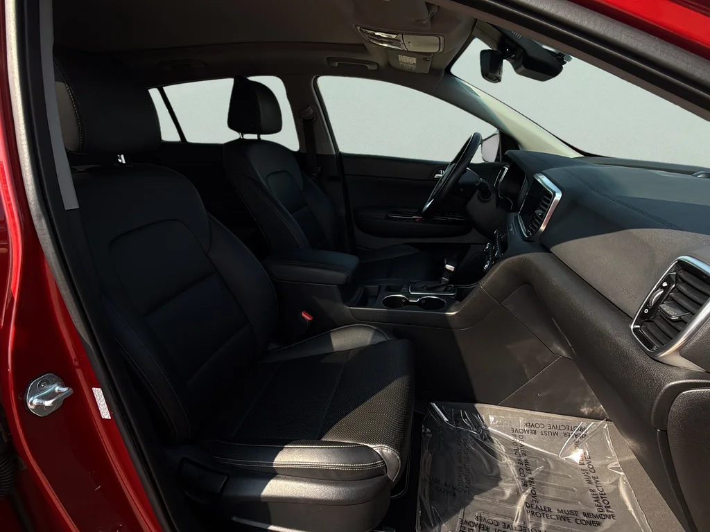 Used 2022 Hyper Red Kia EX image 21