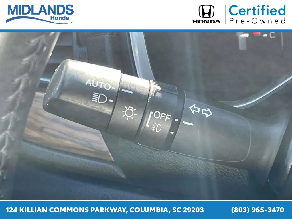 Certified Used 2020 Crystal Black Pearl Honda EX-L image 24