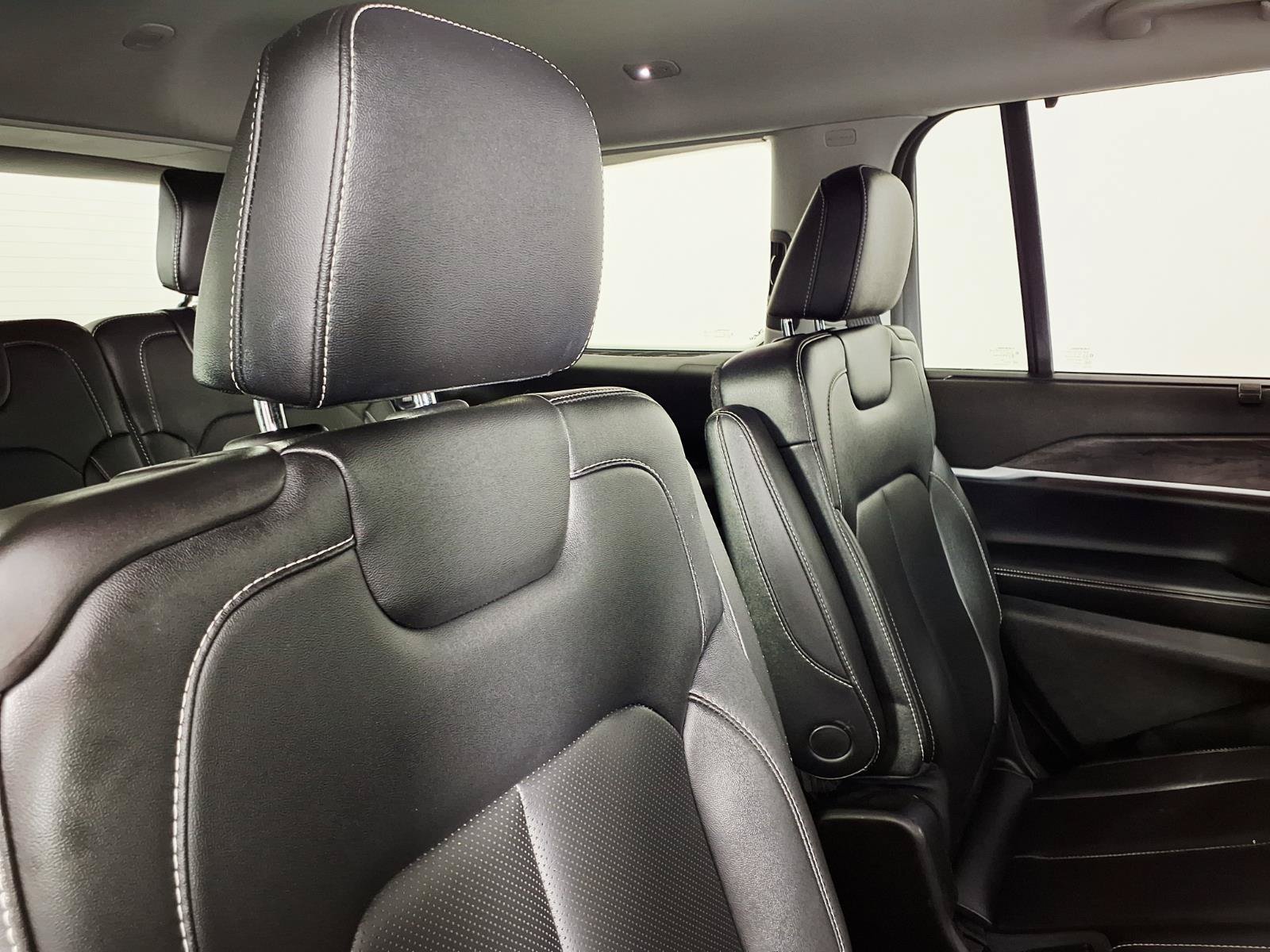 Used 2024 Bright White Clearcoat Jeep Limited image 12