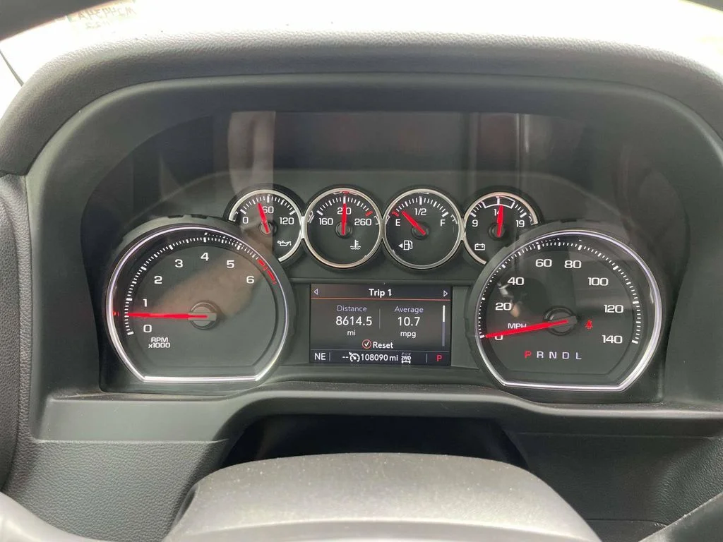Certified Used 2022 Silver Chevrolet Custom image 29