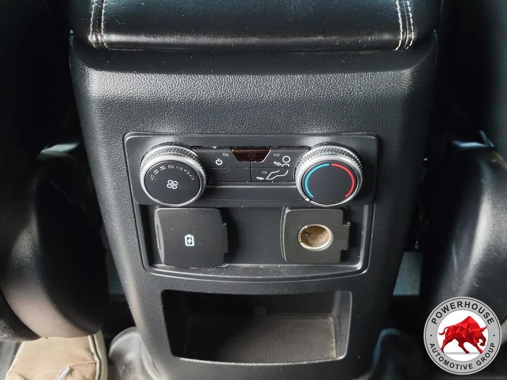 Used 2020 Blue Ford XLT image 19