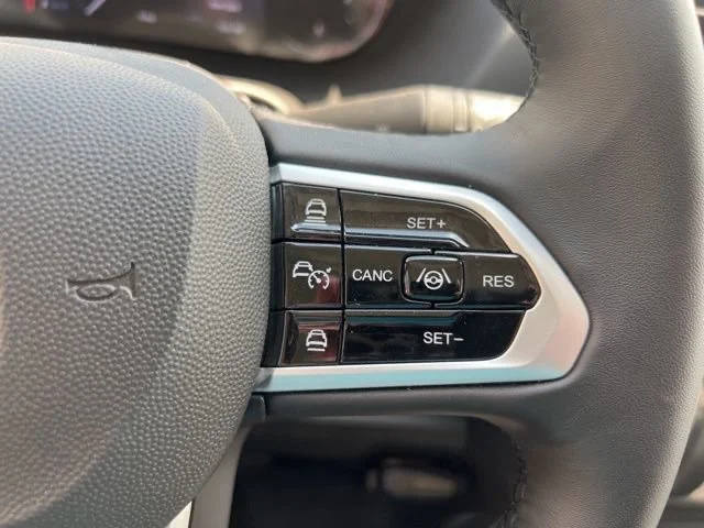 Used 2025 White Ram SLT image 18