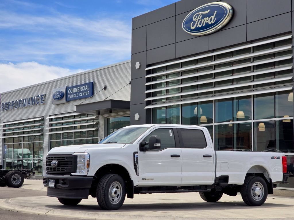 New 2026 Oxford White Ford XL image 4