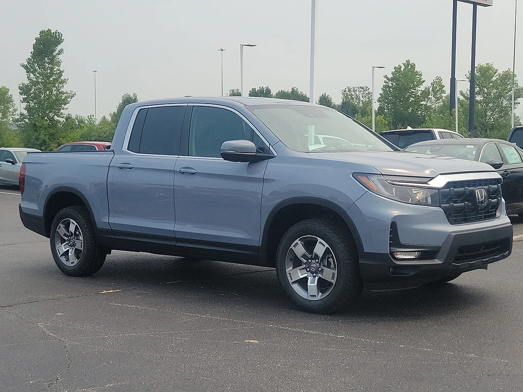 New 2026 Sonic Gray Pearl Honda RTL image 17