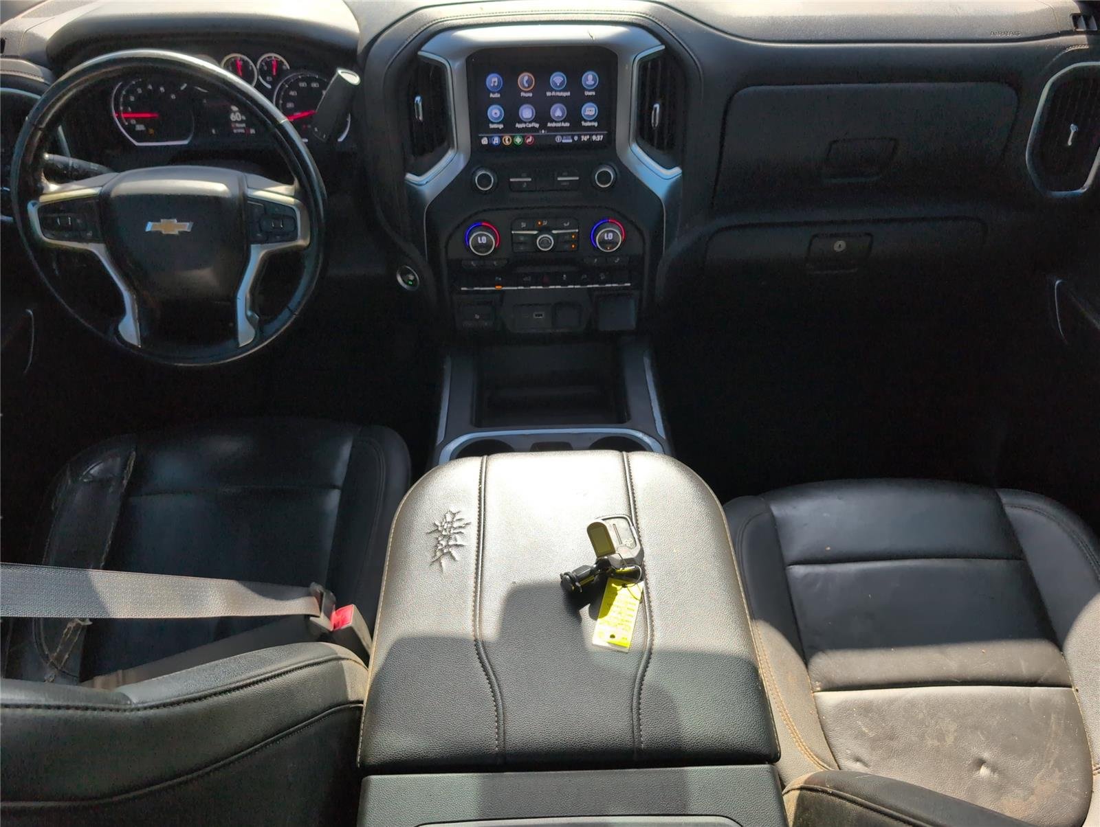 Used 2023 Silver Ice Metallic Chevrolet LT image 26