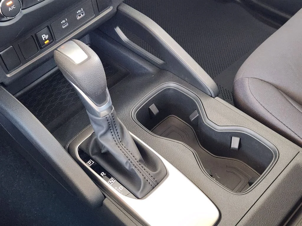 New 2026 Glacier White Nissan Crew Cab S image 15