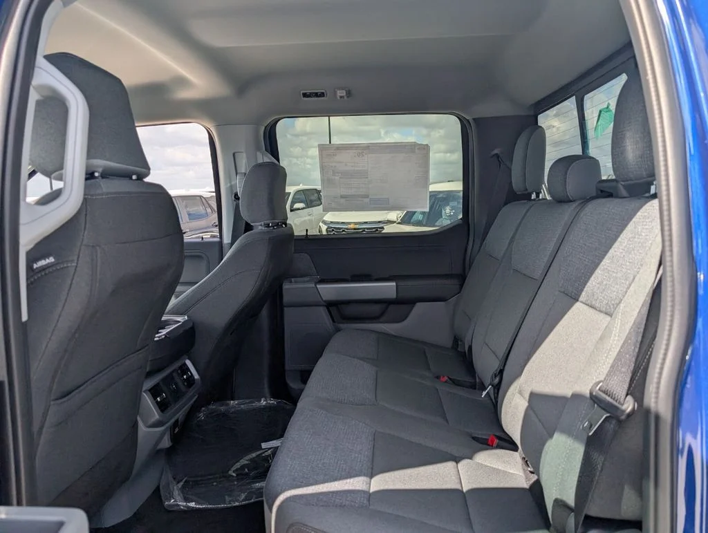 New 2026 Blue Ford XLT image 8