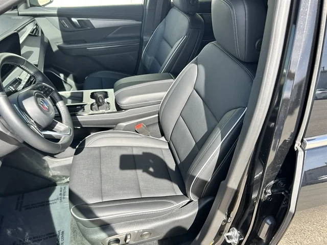 Used 2025 BLACK BUICK Preferred image 14