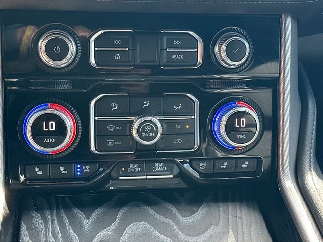 2022 GMC Yukon Denali - Photo 26