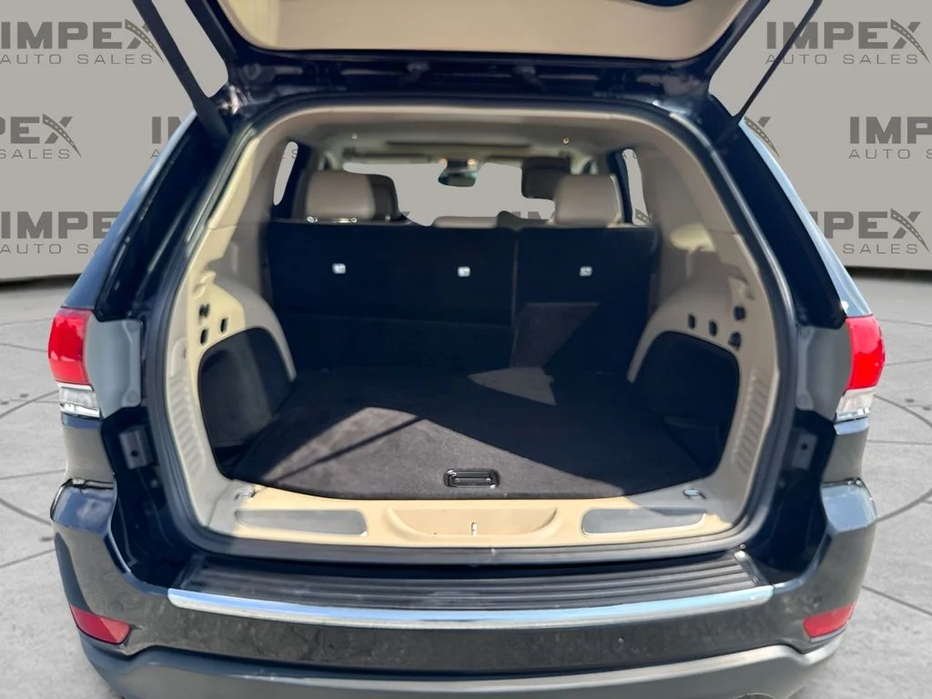 Used 2018 Black Jeep Limited image 18