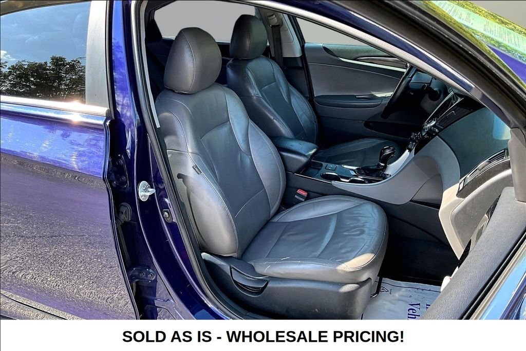 Used 2012 Blue Hyundai Limited image 26
