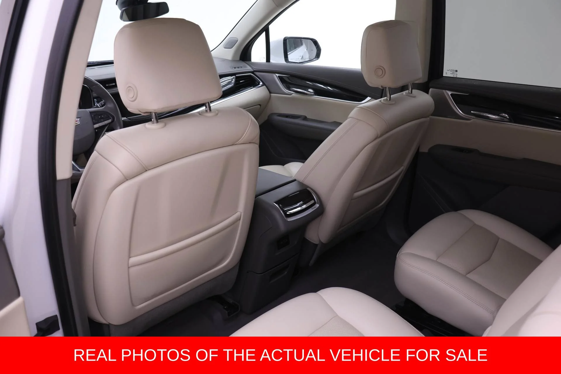 Used 2021 White Cadillac Premium Luxury image 10