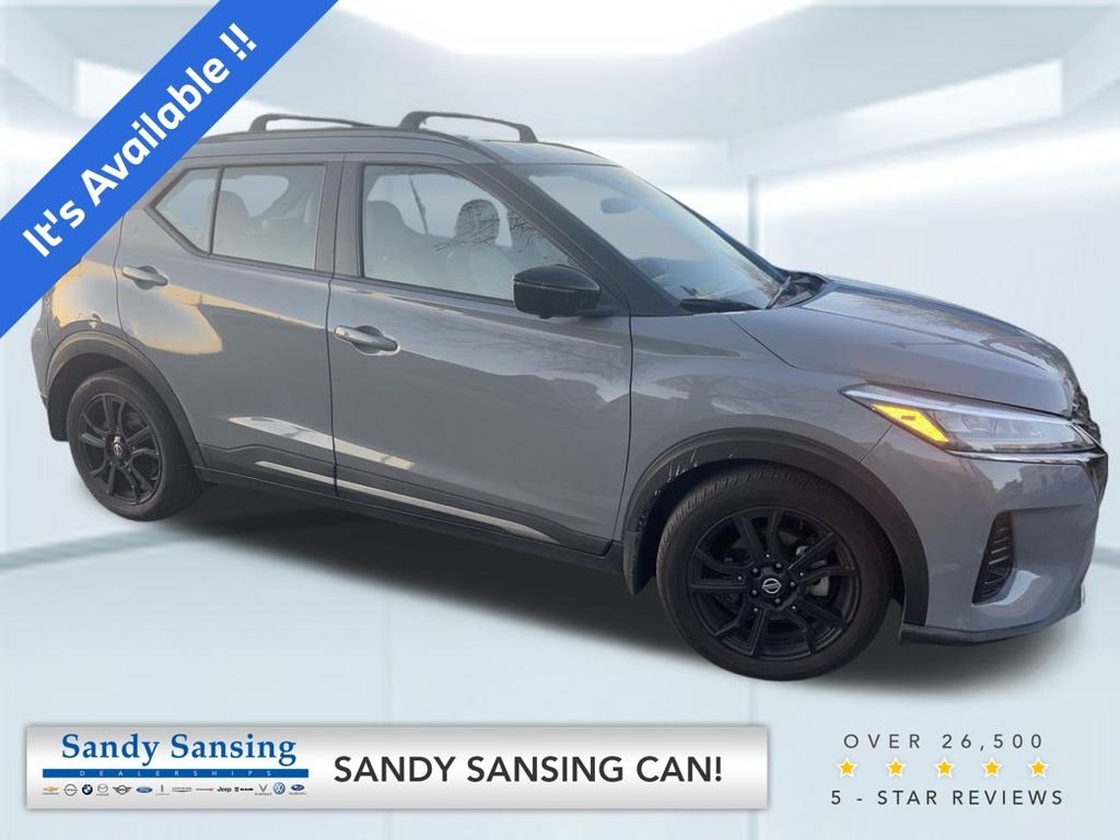 2021 Nissan Kicks SR