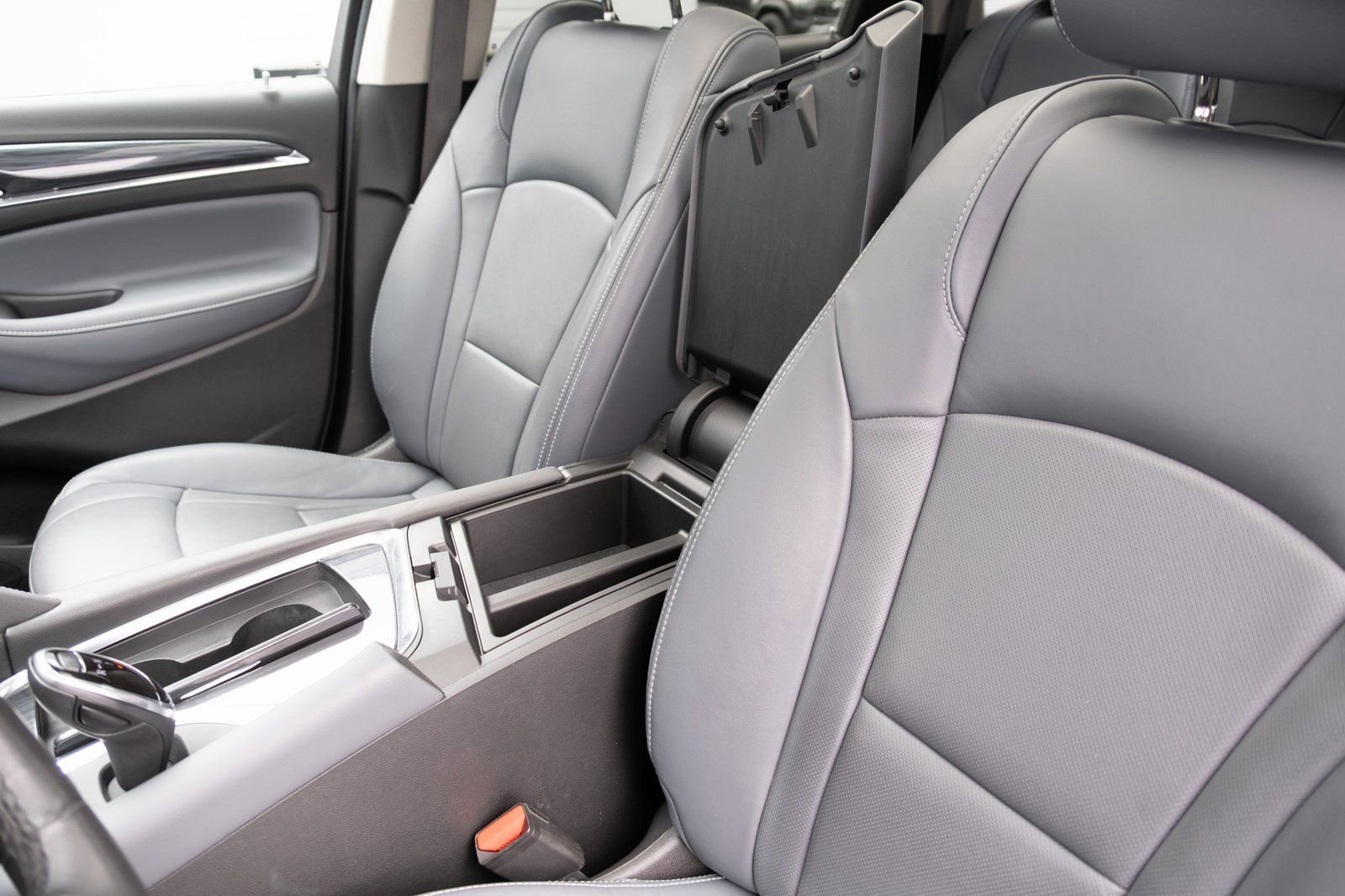 2021 Buick Enclave Essence - Photo 10