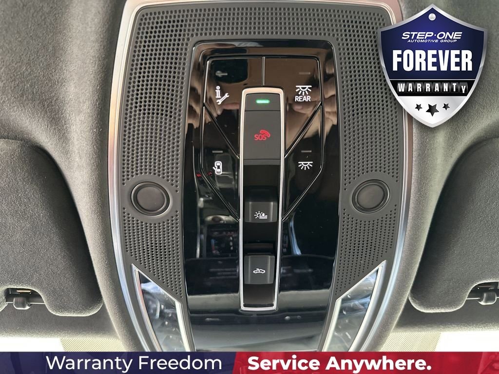 Used 2024  Audi 4.0T image 25