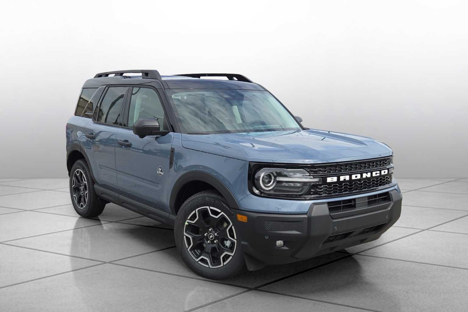 New 2026 Azure Gray Metallic Tri-Coat Ford Outer Banks® image 2