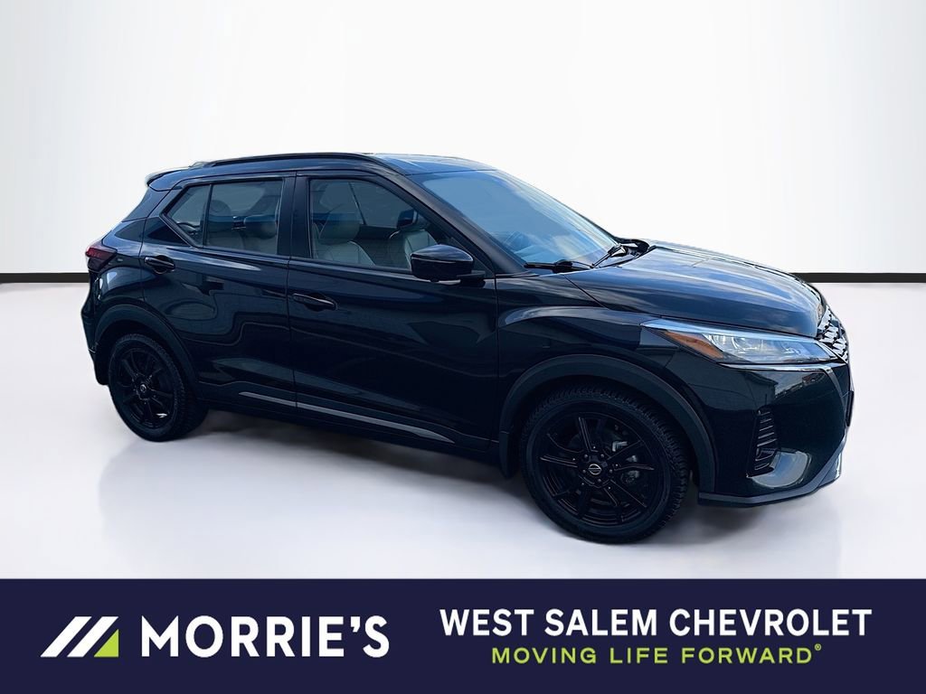 2021 Nissan Kicks SR