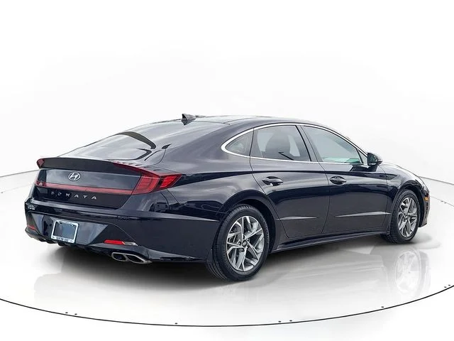 Used 2023 Blue Hyundai SEL image 6