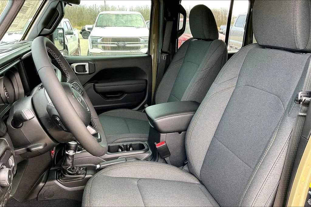 New 2026 Jeep Wrangler Willys 4D Sport Utility
