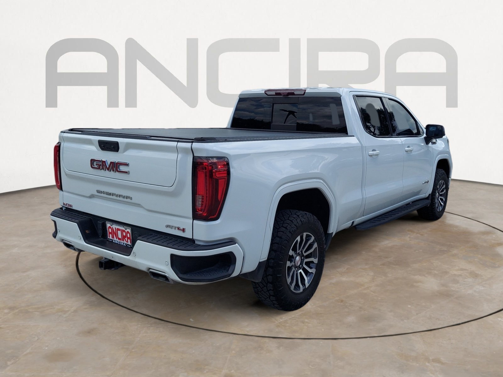 Used 2022 Summit White GMC AT4 image 10